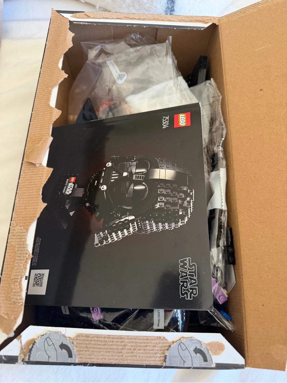 Lego Black Darth Vader Helmet Collectible 75304